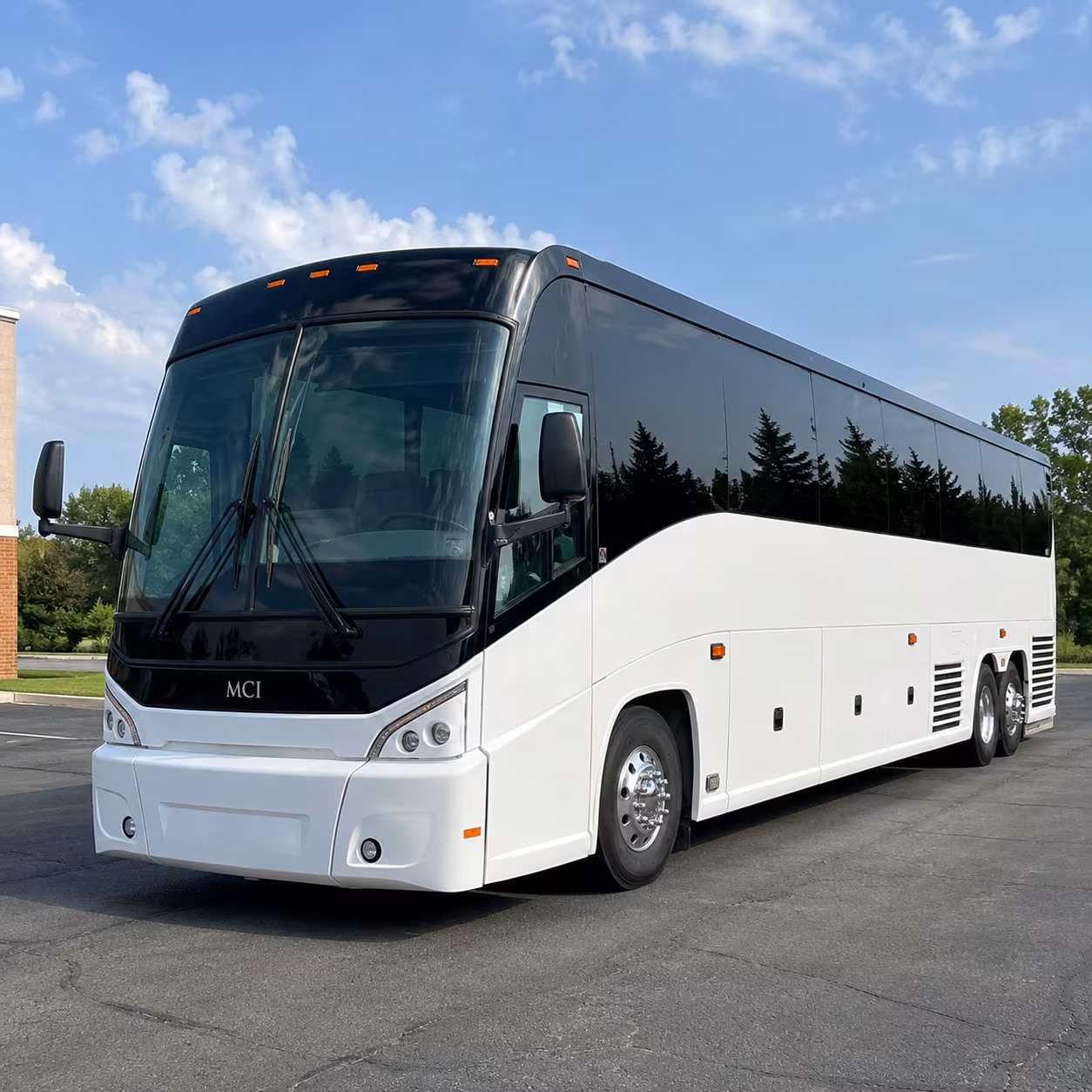 bus rentals for groups flying into atlanta on multiple airlines