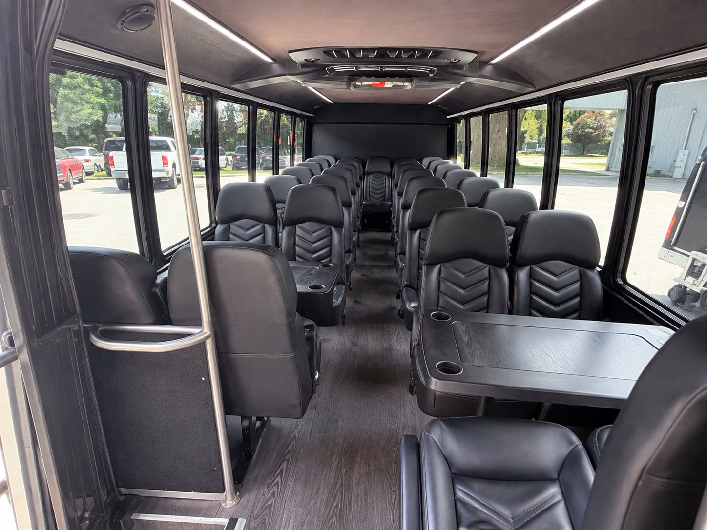 buses for vineyard and north georgia wedding venue transportation from marietta