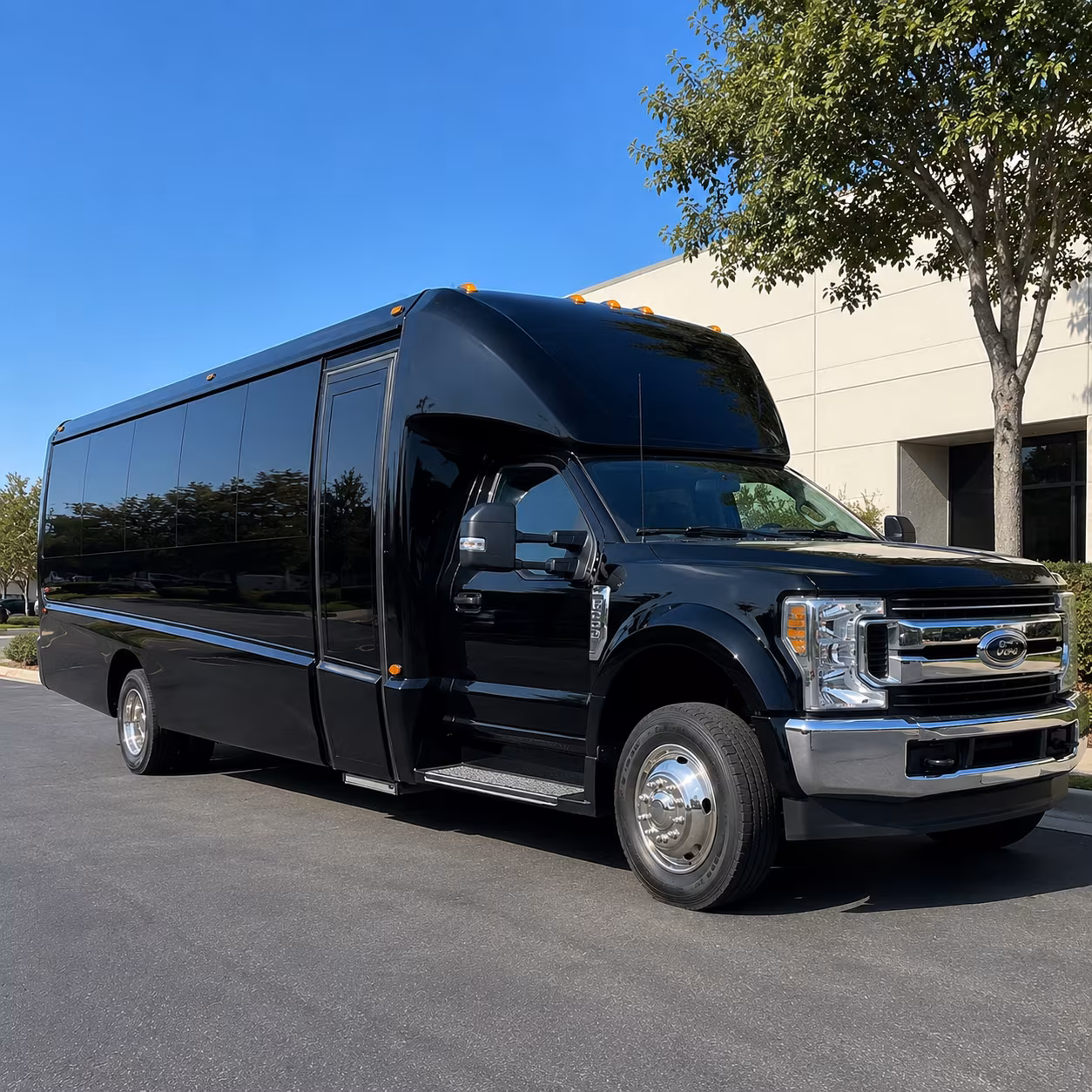 charter buses for marietta wedding venues along the historic square and beyond
