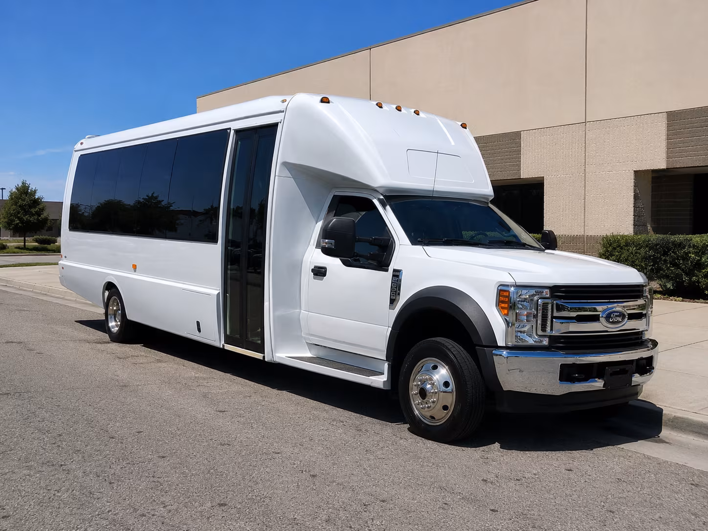 charter buses for zoo atlanta and wildlife field trips from marietta schools