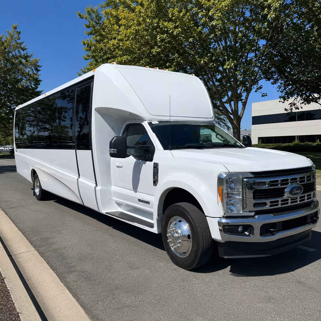 convention shuttle buses between marietta hotels and atlanta convention centers