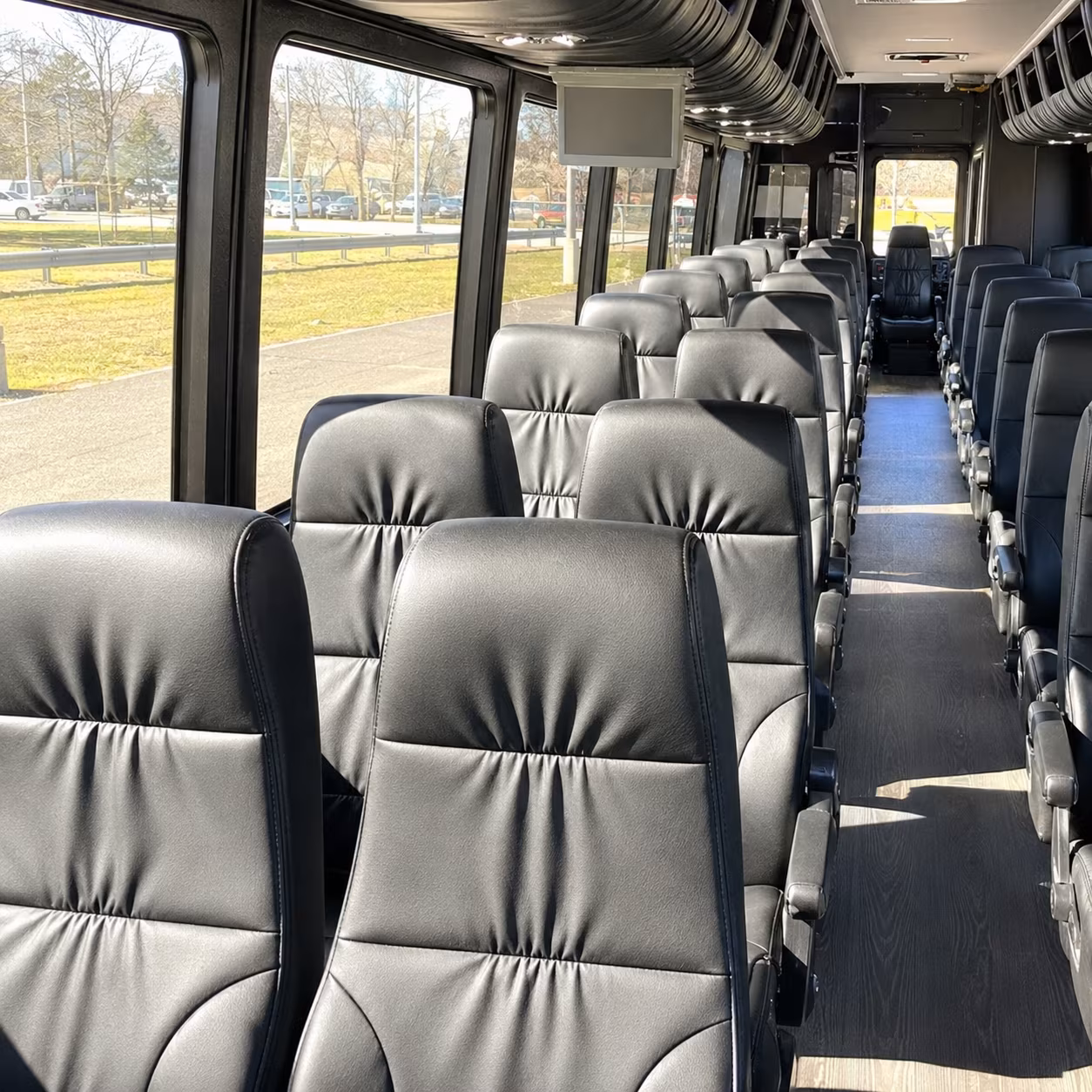 does the day of the week or the date change what a bus costs in marietta