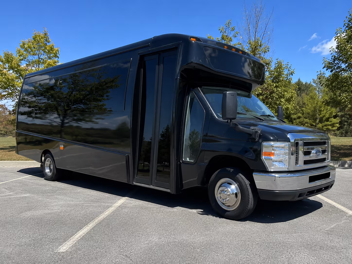 prom night bus rentals for groups across the marietta area